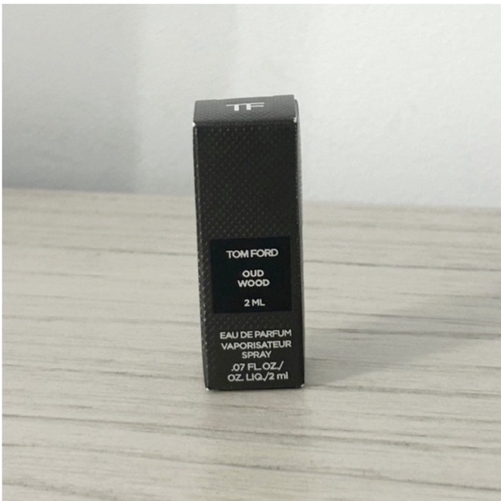 Tom Ford Oud Wood sample